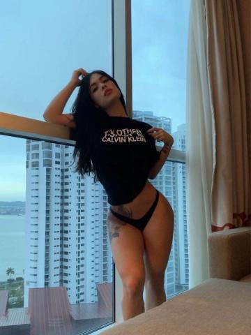 Виолетта Весёлая Подруга